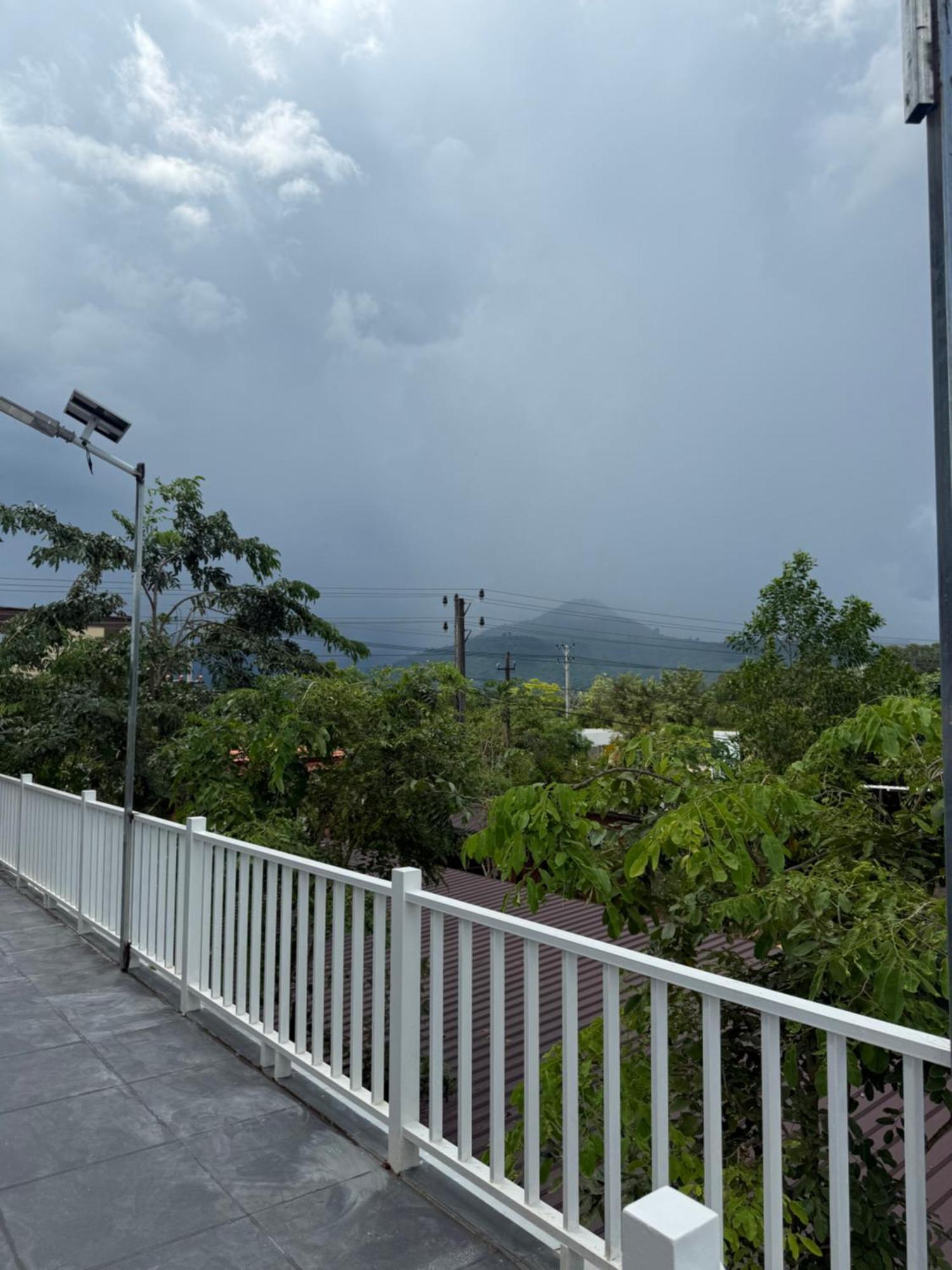 Mama'S Family Guesthouse Kampot Bagian luar foto